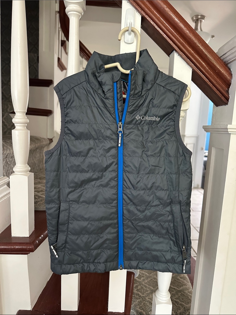 Columbia Quilted Vest in Charcoal with Blue Zipper